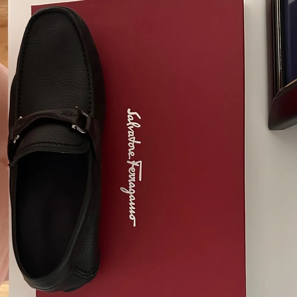 Salvatore Ferragamo Black Leather Loafers - Picture 3 of 6